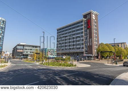 Sheffield, South Yorkshire, England - April 19 2021: Oyo Flagship Sheffield Metropolitan. A Budget H