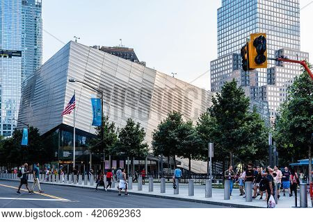 New York City, Usa - June 19, 2018: Outdoor View Of National September 11 Memorial And Museum
