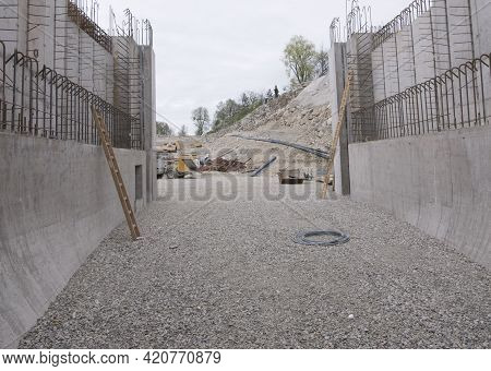 Sewer Construction In Hydraulic Engineering