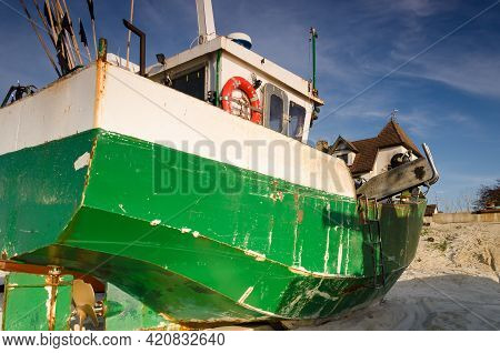 Fishing Boat - Ship On The Shoreline Harbor