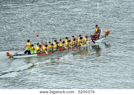 Dragon Boat Race