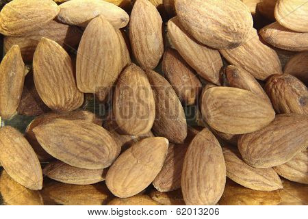 Healthful, Nutritious Almonds