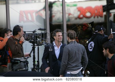 NEW YORK - OCT 15: Actor Mark Ruffalo shoots a scene on the set of 