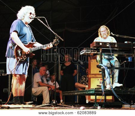 EAST RUTHERFORD, NEW JERSEY - AUGUST 3: The Grateful Dead in concert in East Rutherford, New Jersey, on Sunday, August 3, 1994. Seen here is Jerry Garcia, at left, and Vince Welnick on keyboards.