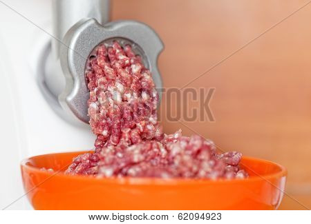 Mincer machine and fresh chopped meat