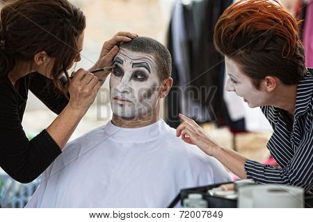 Cirque Clowns Backstage Makeup