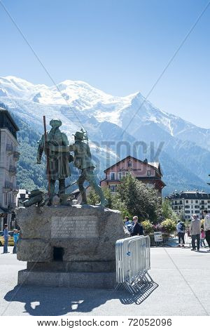 CHAMONIX, FRANCE - SEPTEMBER 02: Bronze statue of H.B. de Saussure. In 1760, the alpine traveller offered a reward to the first person to reach Mont Blanc's summit. September 02, 2014 in Chamonix.