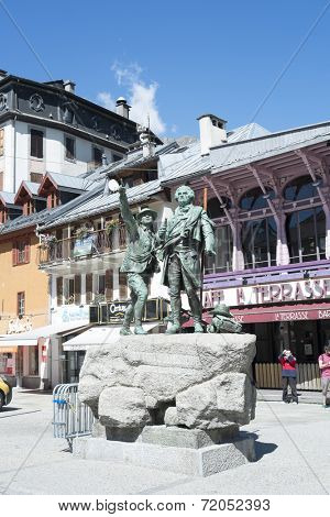 CHAMONIX, FRANCE - SEPTEMBER 02: Bronze statue of H.B. de Saussure. In 1760, the alpine traveller offered a reward to the first person to reach Mont Blanc's summit. September 02, 2014 in Chamonix.