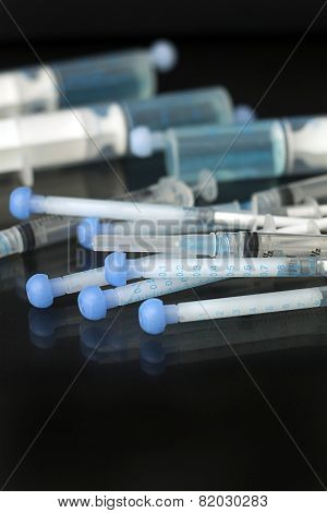 Oral medical syringes
