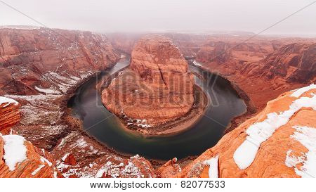 Horseshoe Bend in Winter