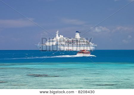 Cruise Ship