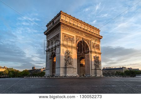 Arc de Triomphe Paris city at sunset - Arch of Triumph
