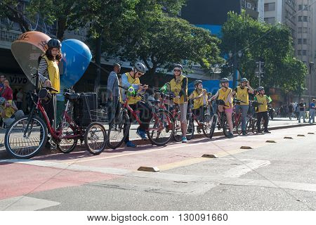 Sao Paulo - April 30, 2016 - The Bike Tour Reune Cyclists Of All Levels Participate In The Weekend E