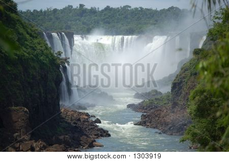 Close View Of Devil´S Throat, Iguazu Falls