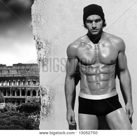 Uomo contro il muro