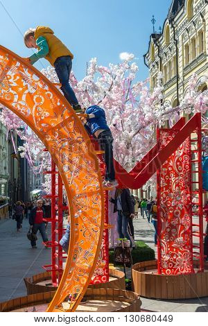 Moscow, Russia -may 14. 2016: Decoration of Kuznetsky Most Street for the holiday - Moscow Spring