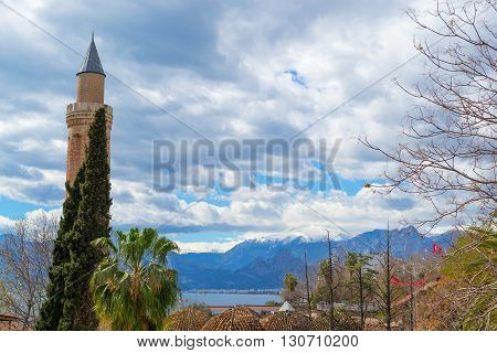 Minaret By The Mountains