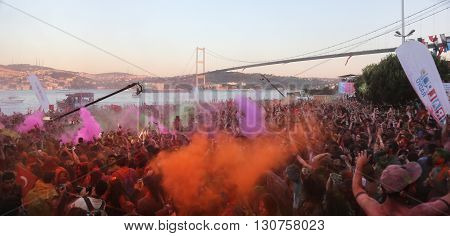 Color Up Run In Istanbul