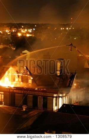 Bombero Com Temp _8158