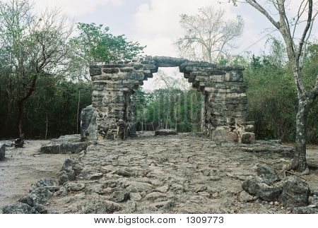Gateway Maia