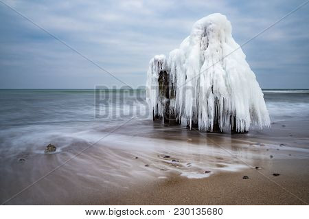 Winter On Shore Of The Baltic Sea In Kuehlungsborn, Germany.