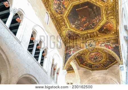 Bari, Italy - July 3, 2017: Old Town, The Architectures, Paintings And Decorations Of The Nave Of Th