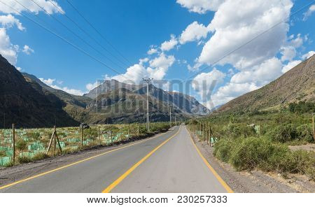 Cajon Del Maipo. Maipo Canyon. Road That Runs Through The Cajon Del Maipo In The Province Of Chile, 