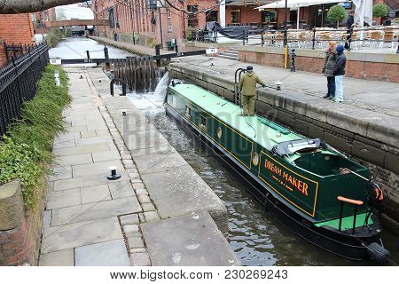 Manchester, Uk - April 21, 2013: People Visit Castlefield Canal Area In Manchester, Uk. Castlefield 