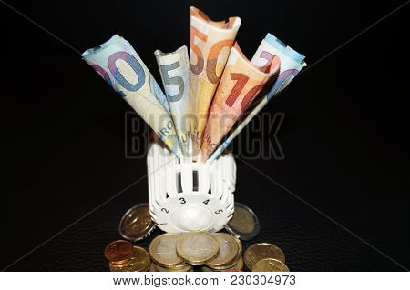 Heating Bills - Heating Costs Energy Gets More And More Expensive, What Does It Cost To Keep The Hou