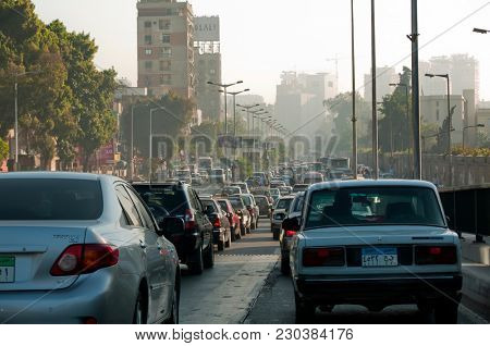 Cairo, Egypt, November 24 ,2010 : Traffic and transportation in Cairo early morning