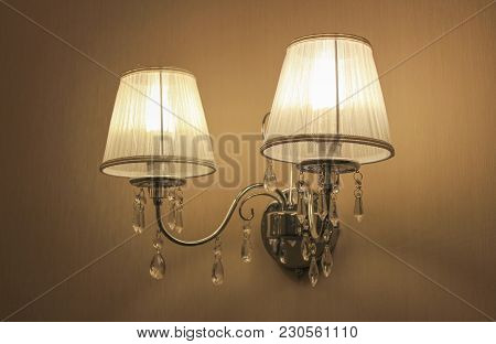 Lighted Wall Lamp With Two Classic Shades