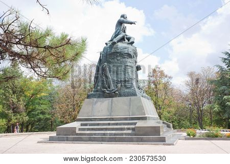 Sevastopol, Crimea, Russia- August 13, 2012: Monument To The Hero Of The Crimean War Of 1853-1856 Ad