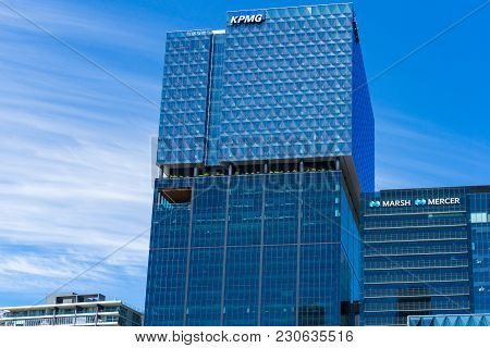 Melbourne, Australia - December 7, 2016: Professional Services Companies Corporate Offices Kpmg, Mer