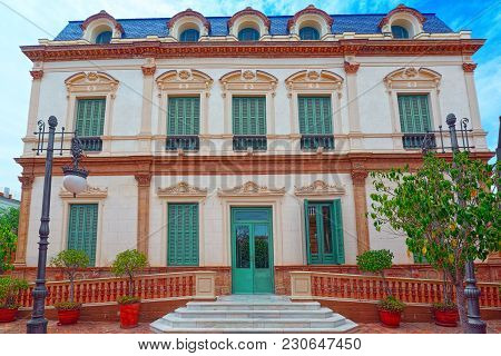 Civic Center Sirens (centro Civico Las Sirenas) In Downtown Of T