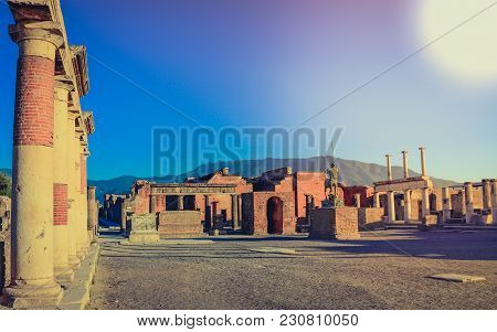 An Ancient City Of Pompeii Archaeological Excavations Ruins View With High Greek Roman Culture Colum