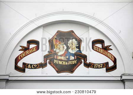 London, England - March 12, 2017 Punch And Judy Pub, The Market, Covent Garden Piazza, London, Engla