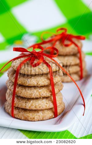 Zázvor Cookies na bílé plotně