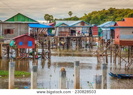 Homes On Stilts On The Floating Village Of Kampong Phluk, Tonle Sap Lake,siem Reap Province, Cambodi
