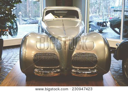 Moscow, Russia - January 6, 2018: Vadim Zadorozhny Technology Museum, Car Alfa Romeo Model 6c2500 Ss