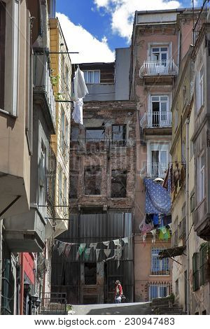 Istanbul Turkey 05 July 2017 Old House In Municipality Of Belediye In Istanbul.