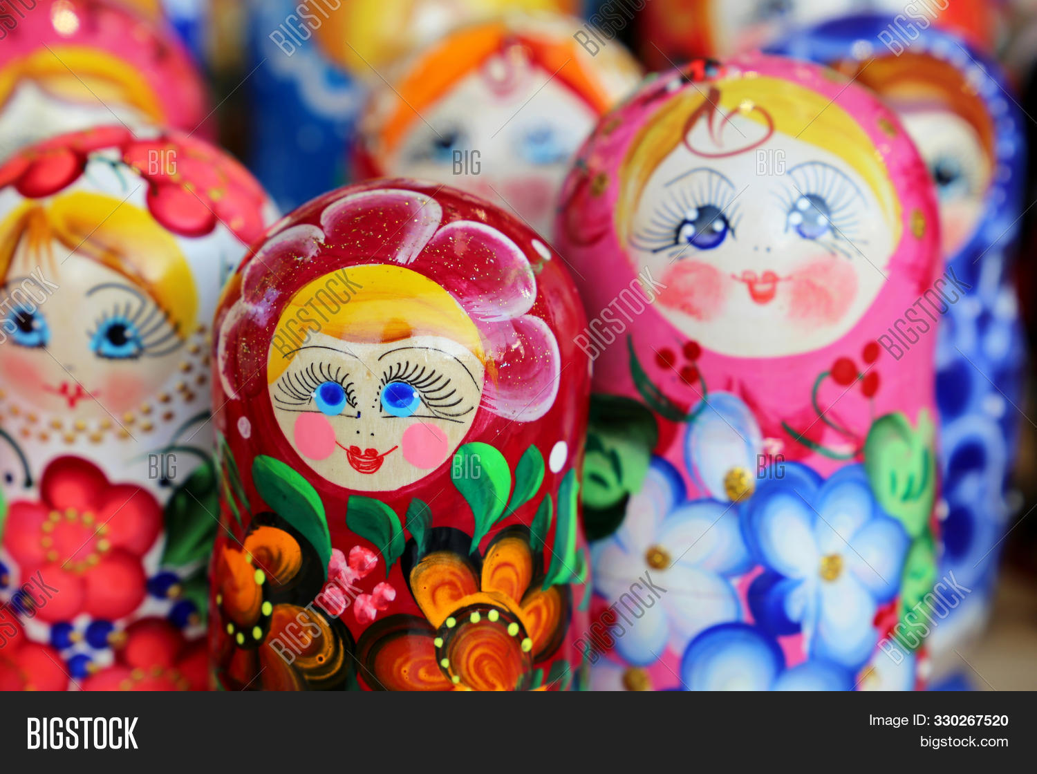 paper nesting dolls