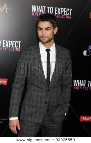 LOS ANGELES - 14 maj: Chace Crawford ankommer til 