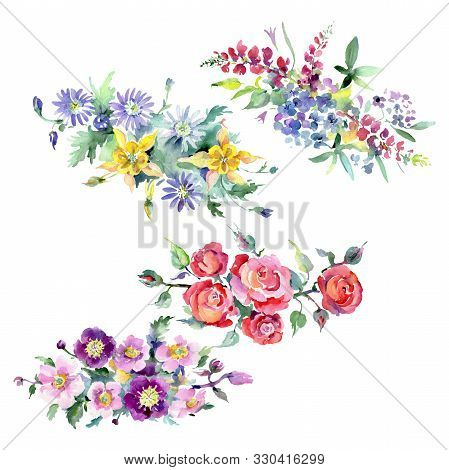 Bouquet Floral Botanical Flowers. Watercolor Background Illustration Set. Isolated Bouquets Illustra