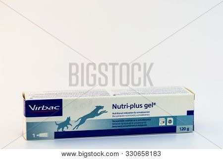 Cluj-napoca/romania-10 24 2019: Nutri-vet Plus For Dogs Vitamins