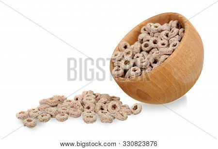 Loop Cereal, Breakfast Food. Crunchy Snack With Oat And Corn.