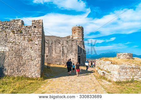 Rozafa Castle With Tourists