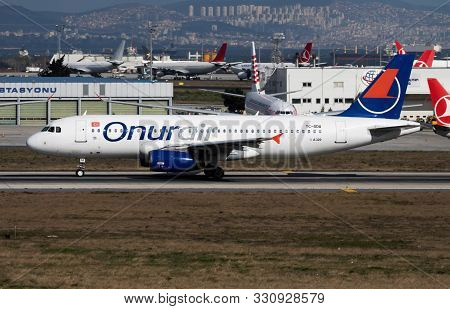 Istanbul / Turkey - March 29, 2019: Onur Air Airbus A320 Tc-oda Passenger Plane Departure At Istanbu