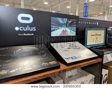 Honolulu - October 6, 2018: Oculus From Facebook And Alienware Display In Honolulu Best Buy Store.  