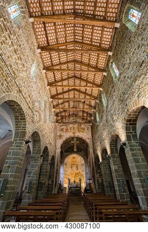 Corno Di Rosazzo, Italy - May 2021: The Abbey Of Rosazzo. View Of Interior Of San Pietro Church In C