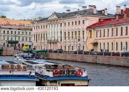Saint Petersburg, Russia - August 2021: Stroganov Palace At Intersection Of Nevsky Prospect And Moik